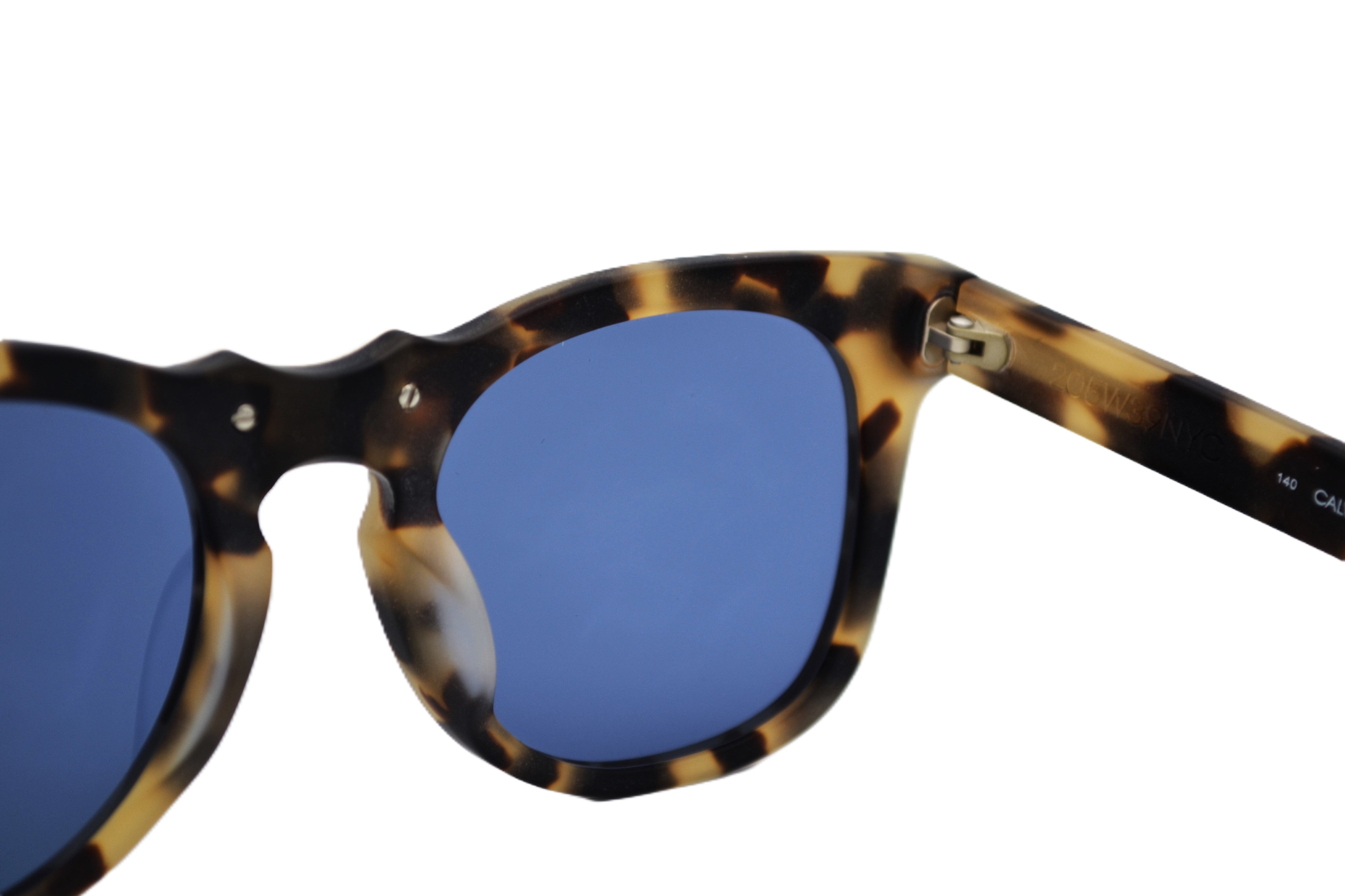Gafas de sol CALVIN KLEIN 205W39NYC - CKNYC1850S 244 Diseño de acetato unisex