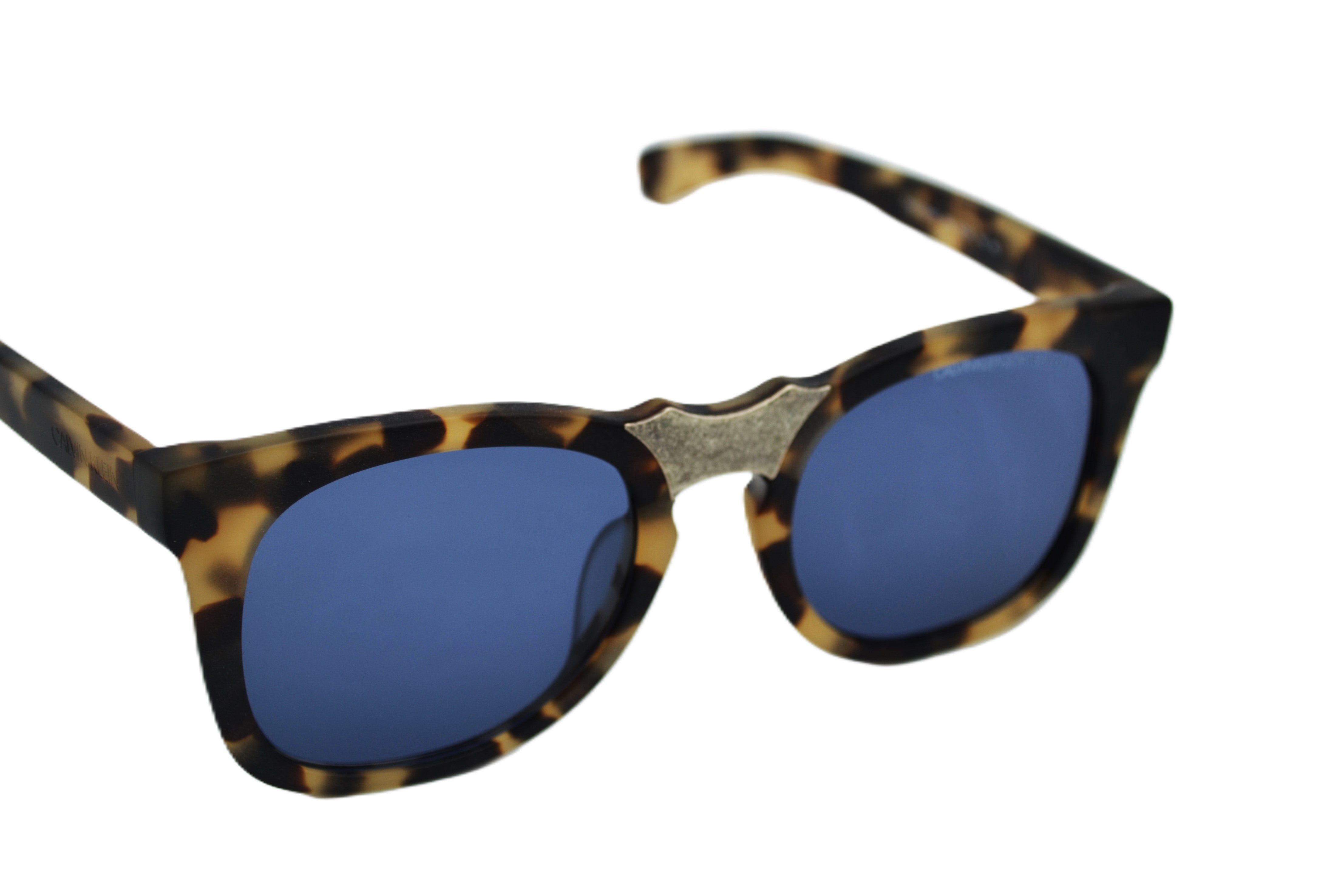 Gafas de sol CALVIN KLEIN 205W39NYC - CKNYC1850S 244 Diseño de acetato unisex