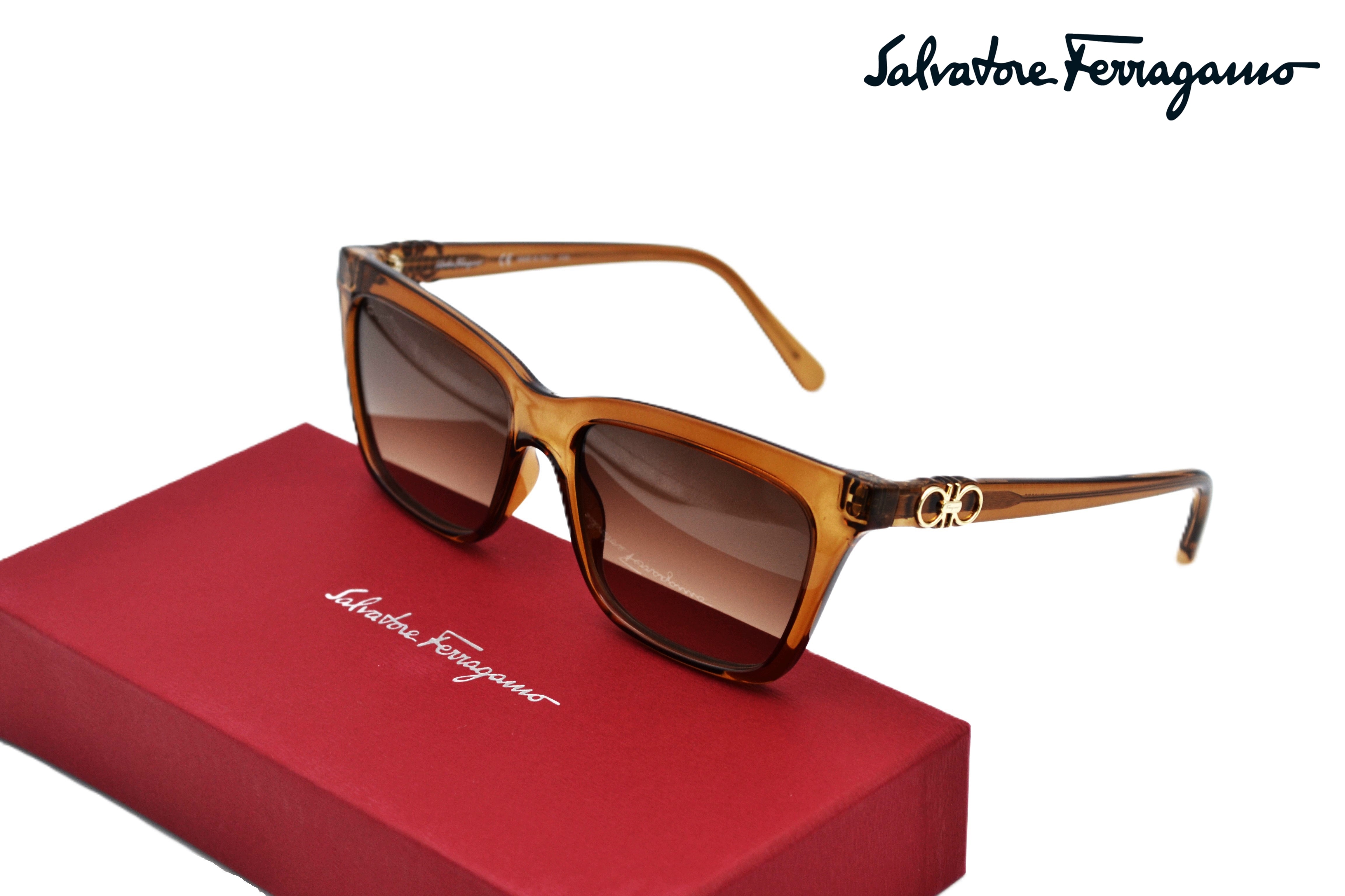 Gafas de sol Salvatore Ferragamo SF1027S 210 - Diseño acetato para mujer