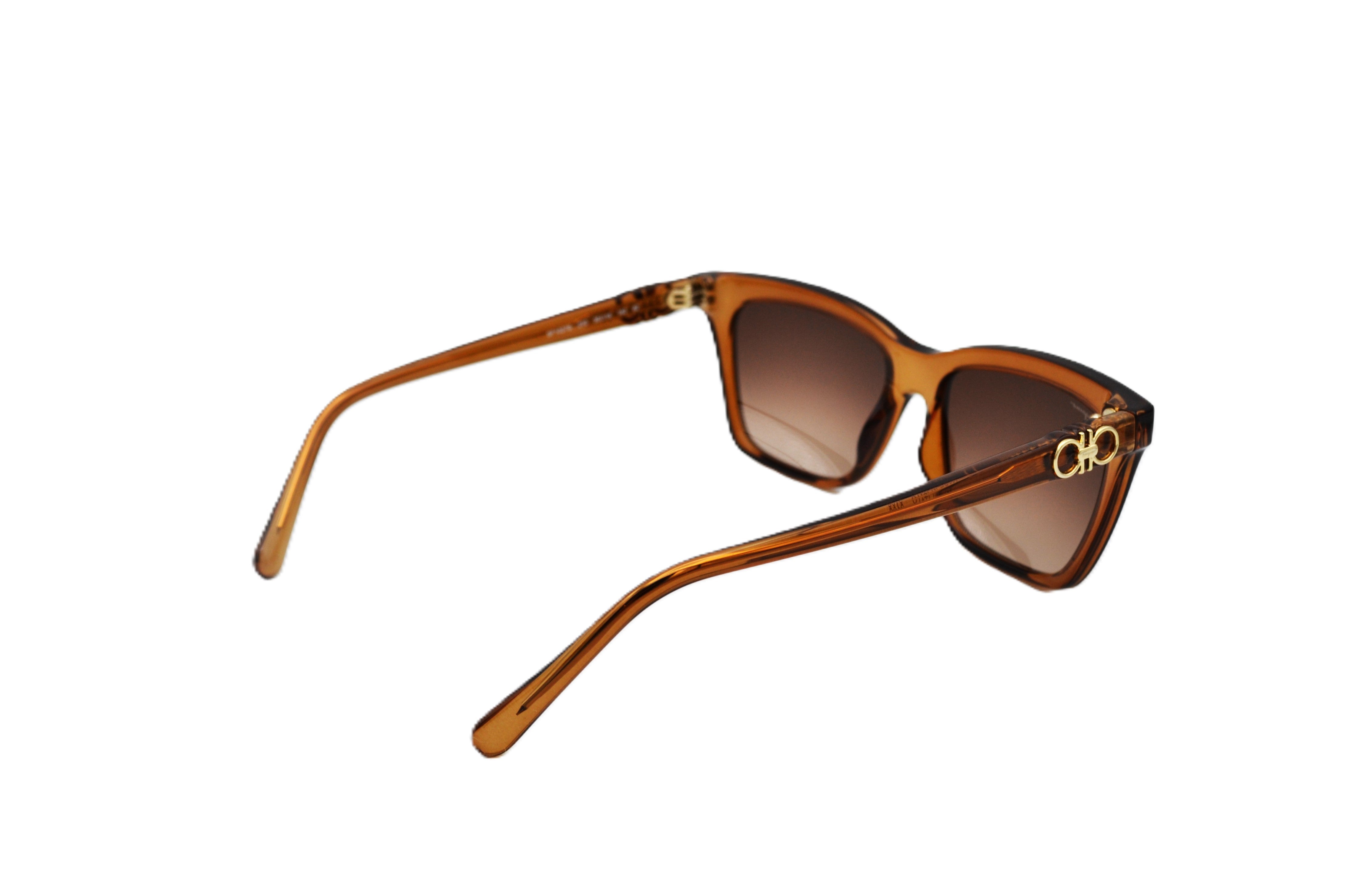 Gafas de sol Salvatore Ferragamo SF1027S 210 - Diseño acetato para mujer