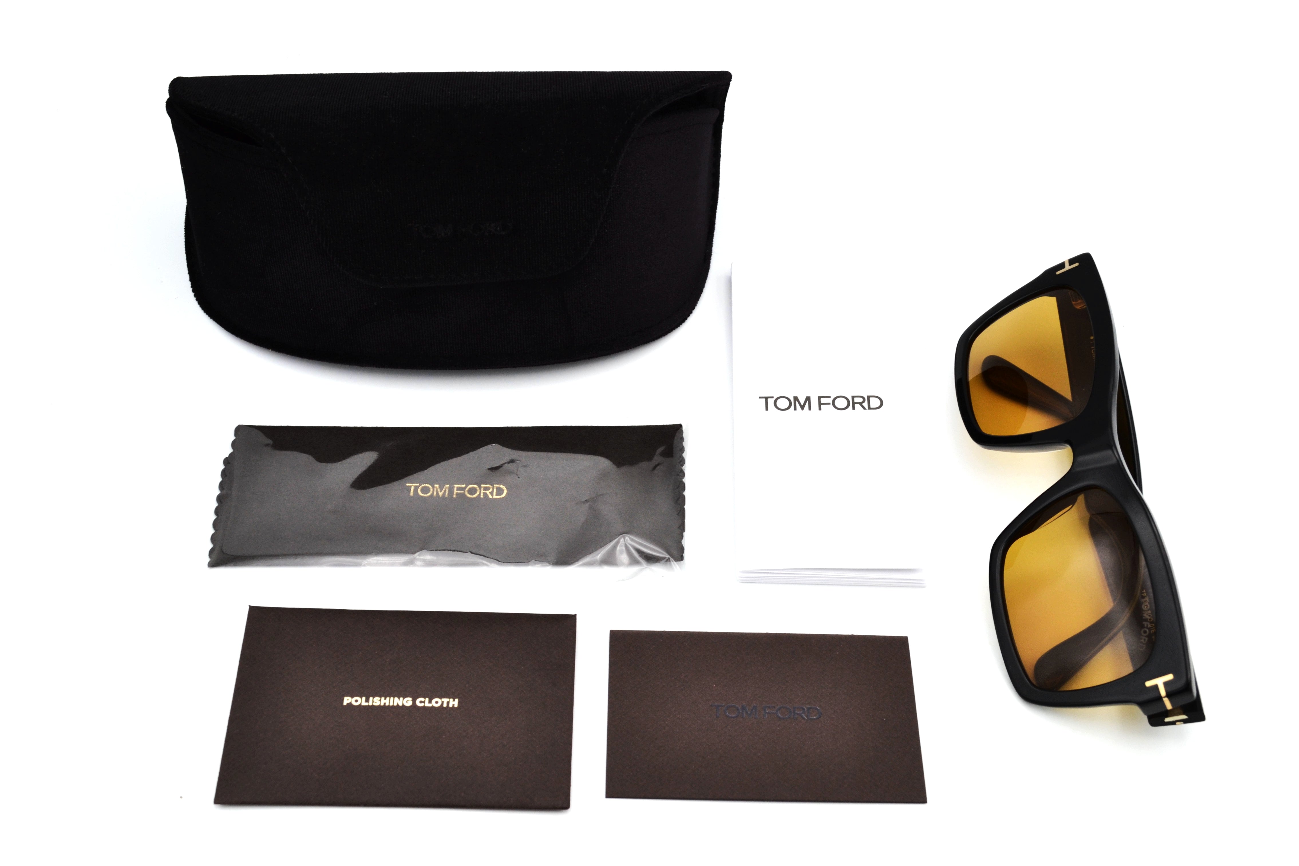 Gafas de sol Tom Ford NICO TF1062 01E - Diseño rectangular de acetato Ecológico