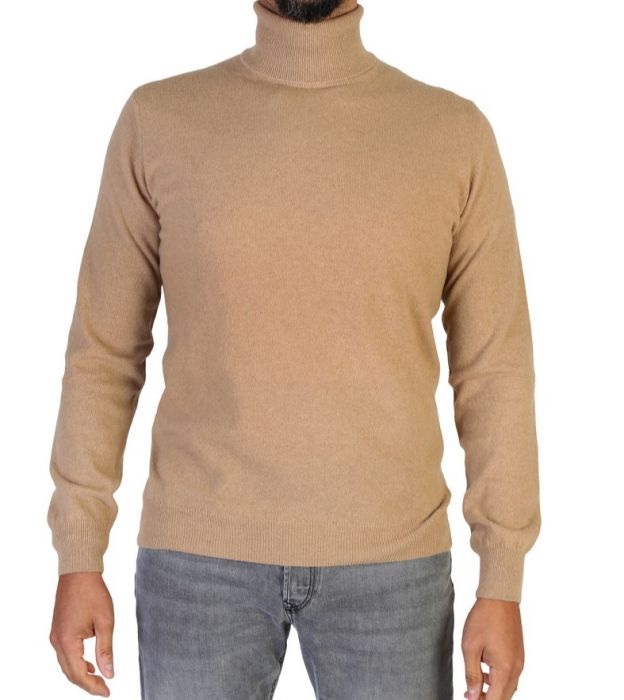 100% cashmere sweater, Made in Italy with high neck, camel color