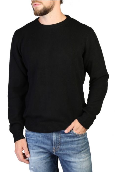 100% cashmere sweater, Made in Italy with round neck, black color