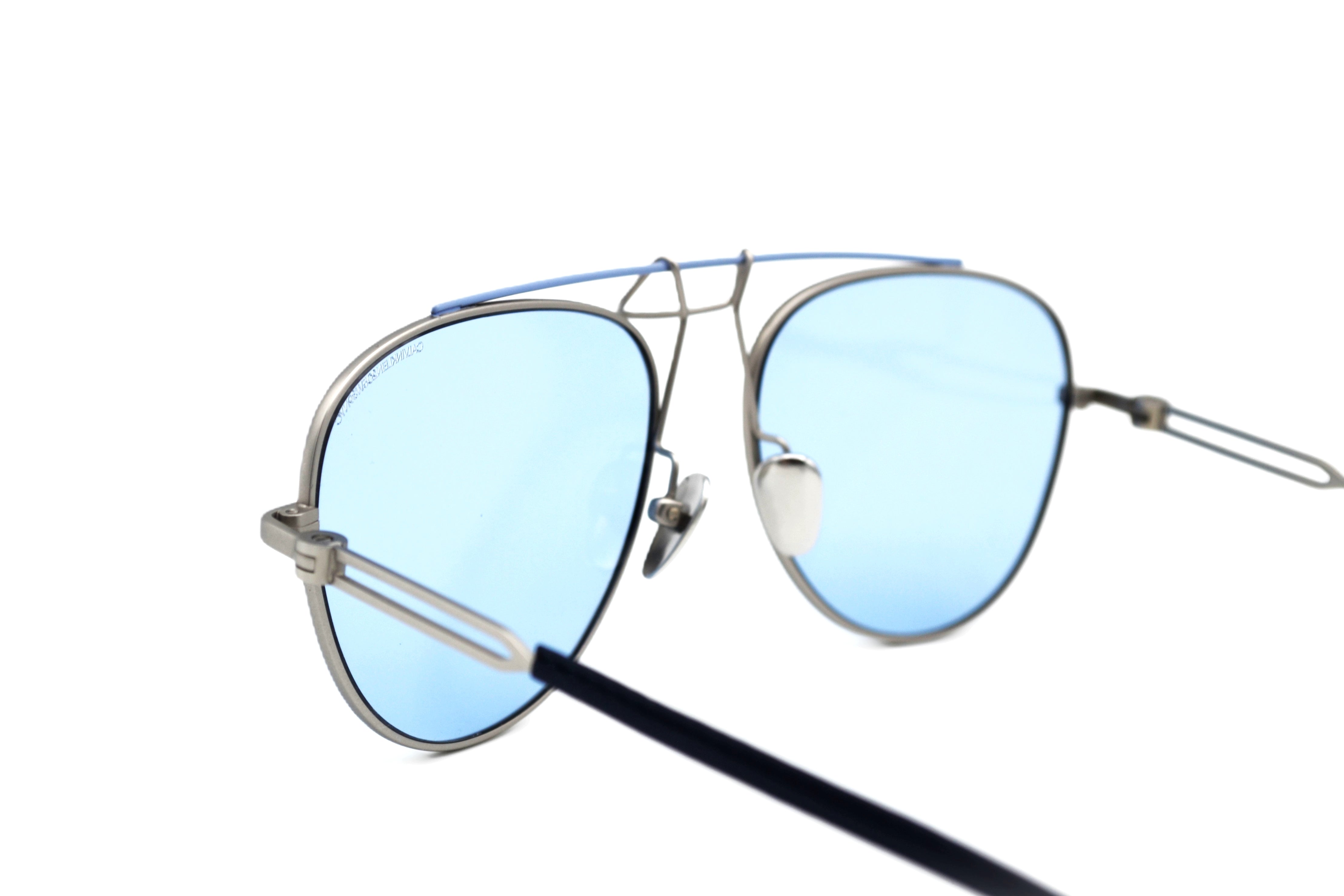 Gafas de sol CALVIN KLEIN 205W39NYC - CKNYC1850S 244 Diseño de acetato unisex