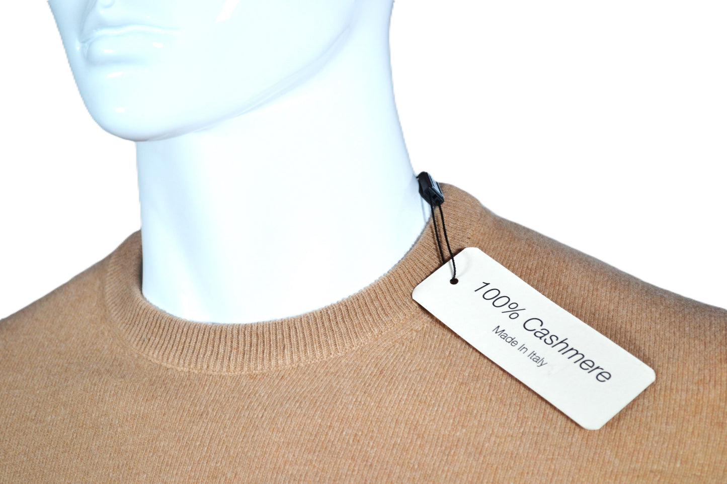 100% cashmere sweater, Made in Italy with round neck, camel color