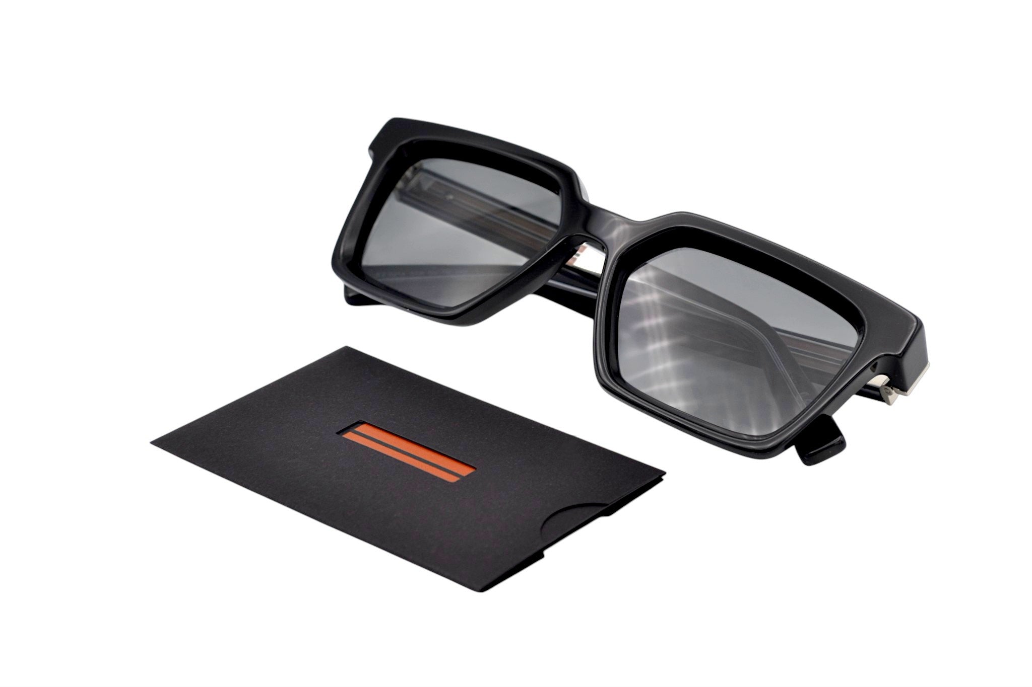 Gafas de sol Ermenegildo Zegna EZ0214 01A - Diseño de Acetato negro para hombre