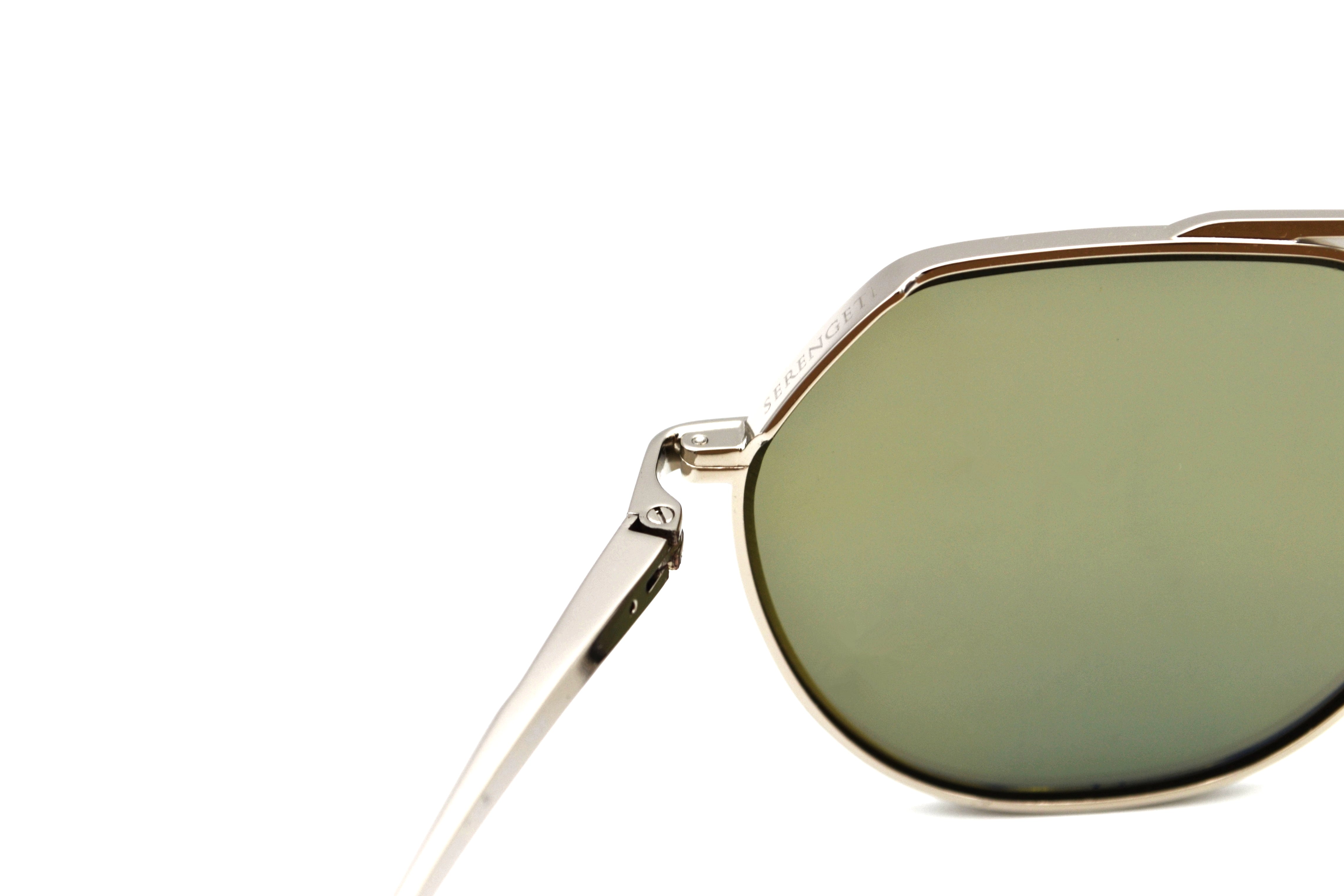 Gafas de sol Serengeti SHELBY SS533004 Diseño de metal plateado, unisex