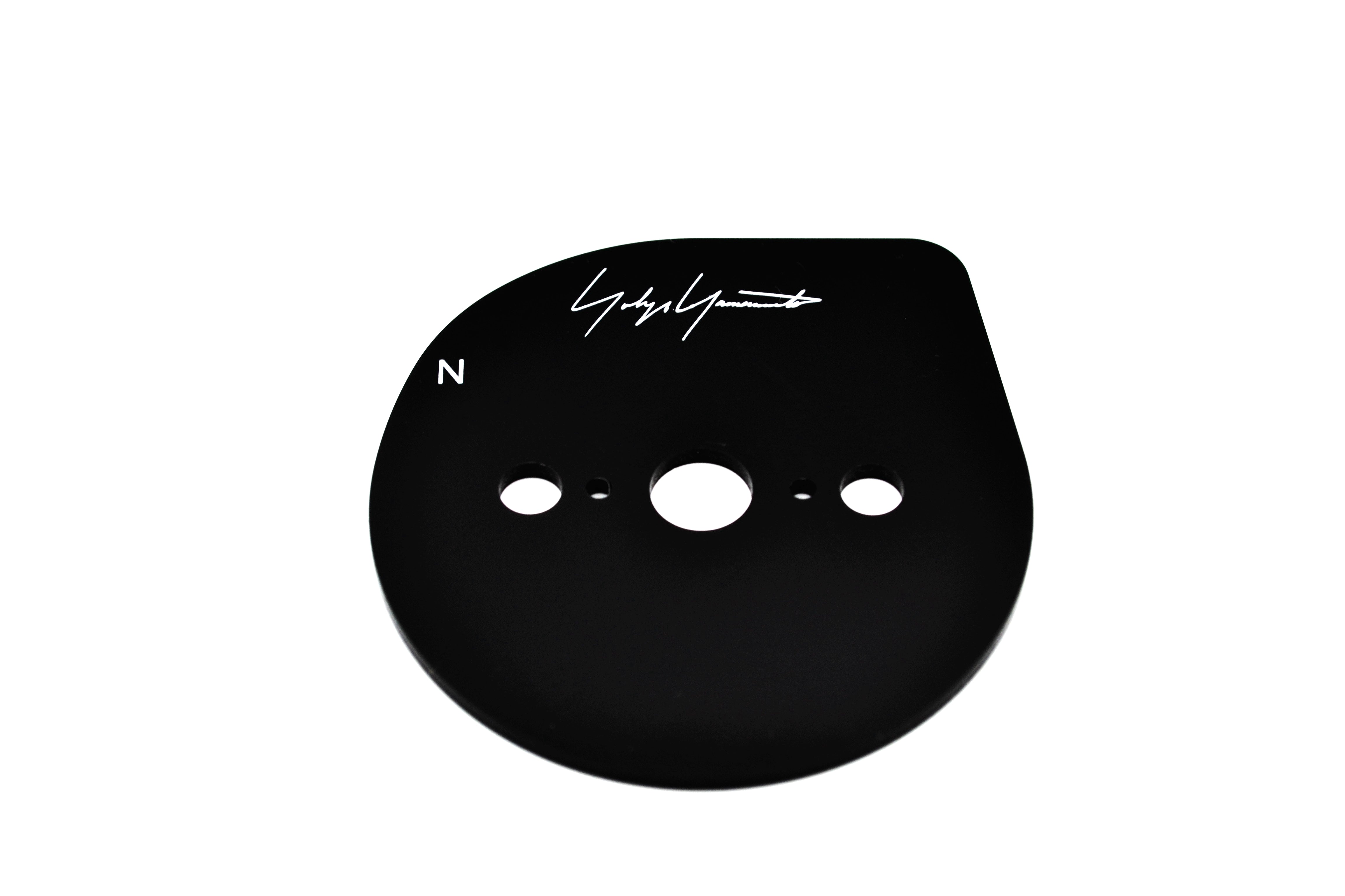 Gafas de sol Yohji Yamamoto YY7030 479 Diseño de acetato y metal dorado Unisex