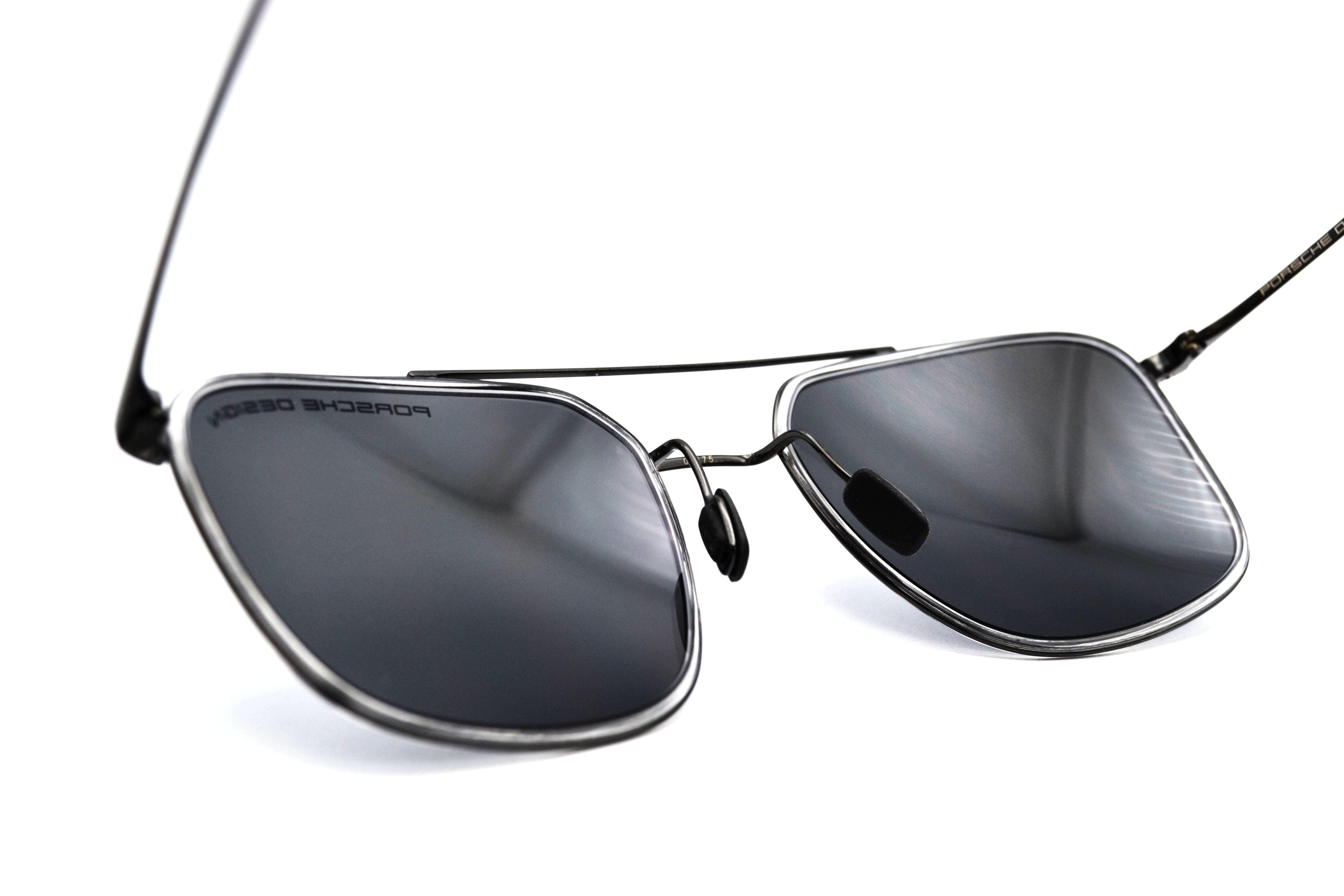 Gafas de sol Porsche Design P8940A TITANIUM - fabricada en Italia por De Rigo, para hombre