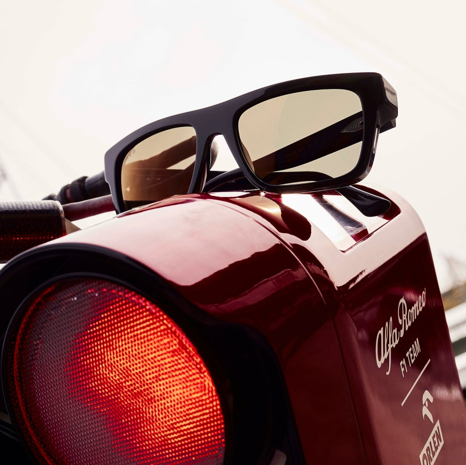 Gafas de sol Web Eyewear Edición Alfa Romeo F1 TEAM - Modelo del piloto Zhou Guanyu, diseño de acetato para hombre